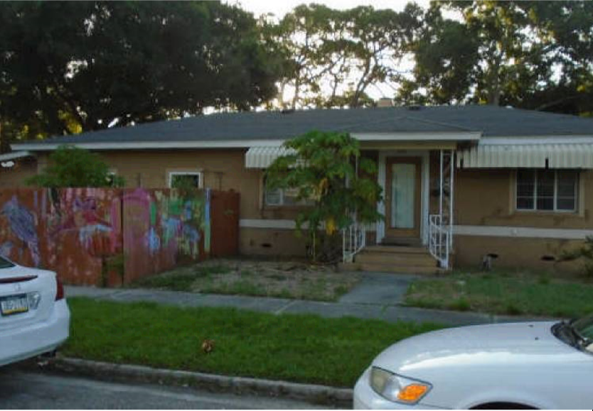 In St. Petersburg, FL - In St Petersburg Fl 2550sixth1