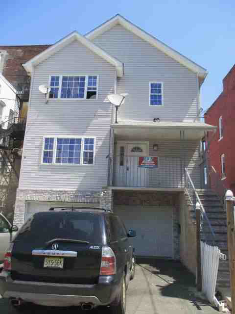 Passaic, NJ - Passaic Nj 90 Hamilton Front