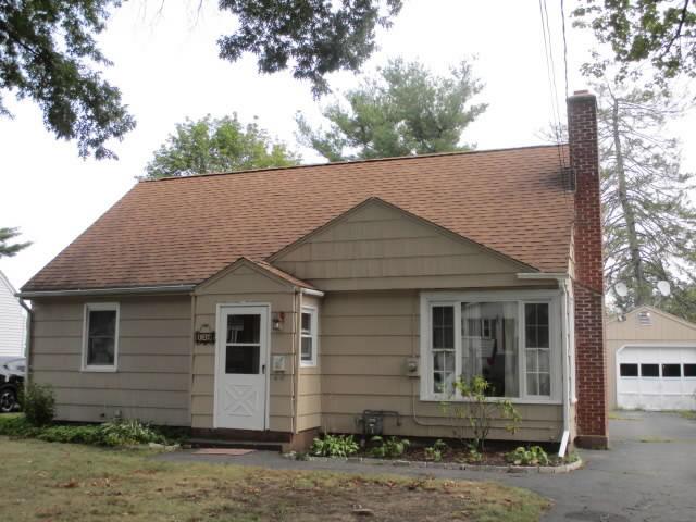 For  In West Hartford CT - Front 43