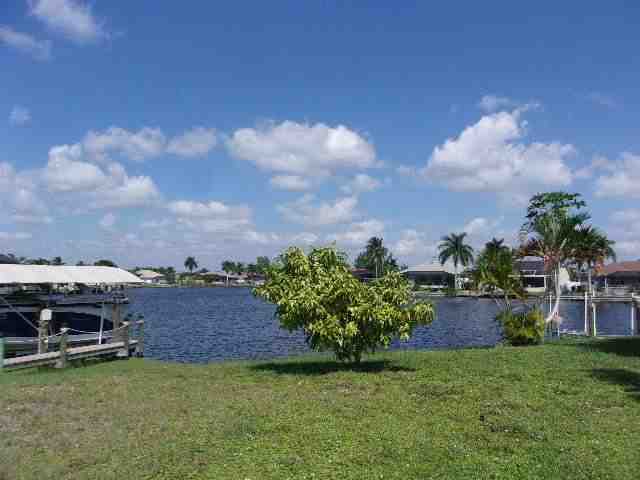 For Construction In Cape Coral FL - Canal 4