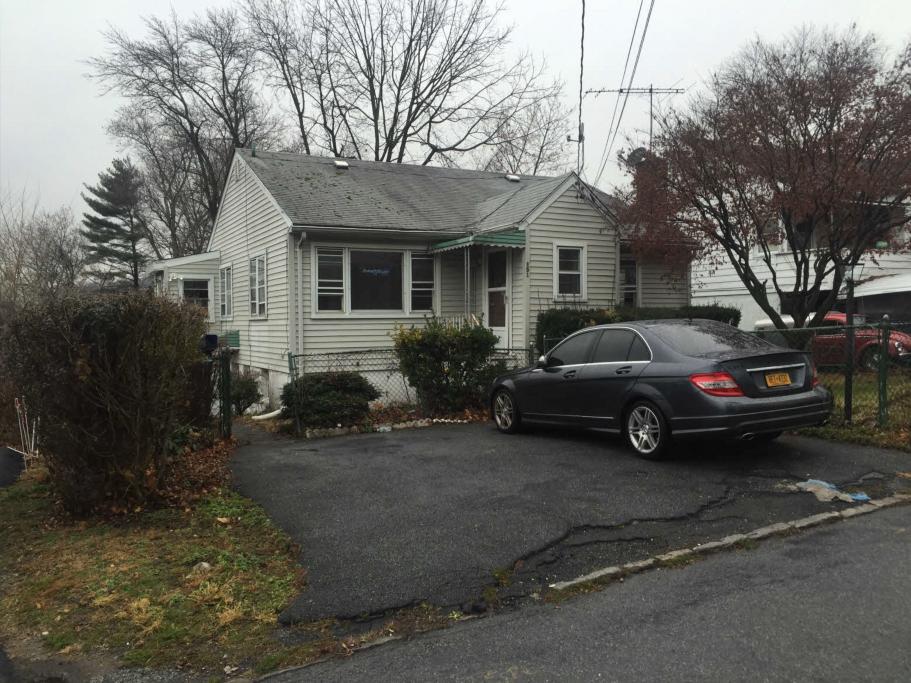 Elmsford NY - Elmsford Ny Exterior 15