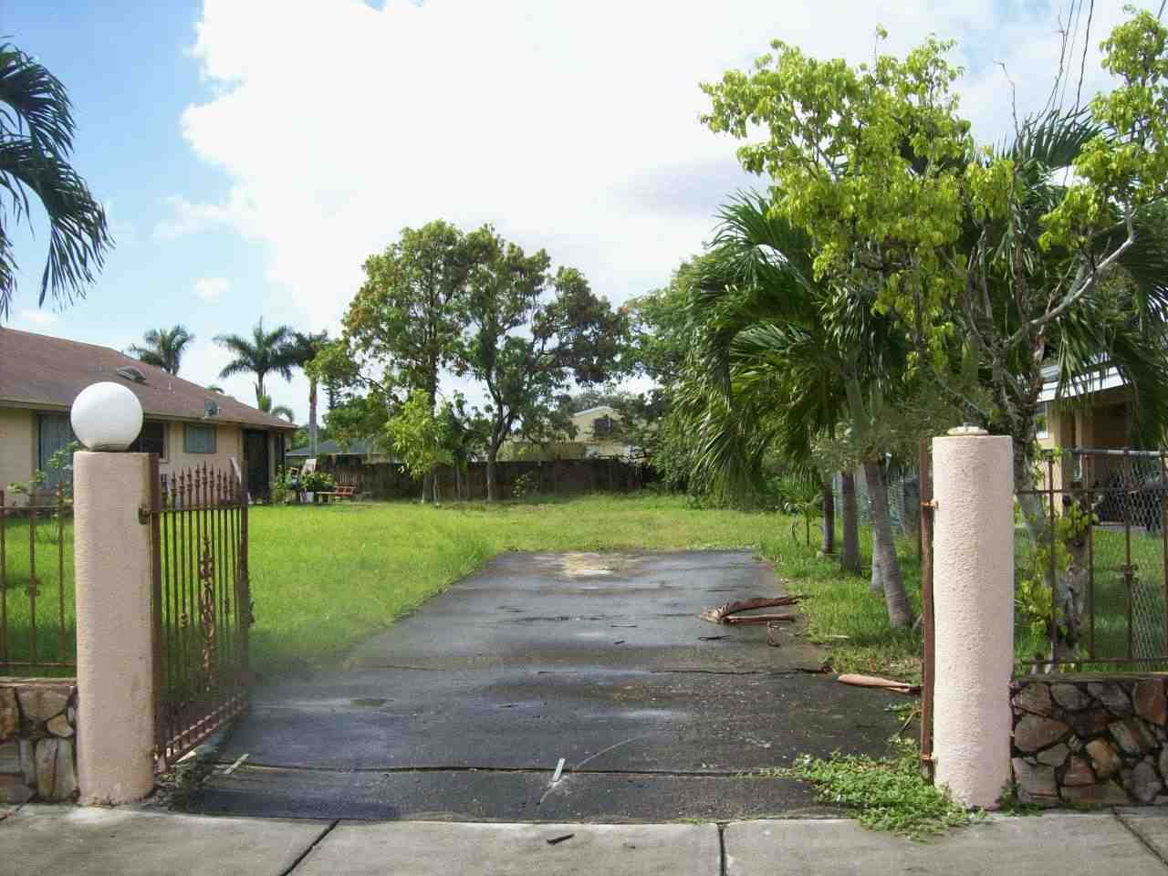 Cash Out And    In West Park Florida - Cash Out And In West Park Florida Front 24