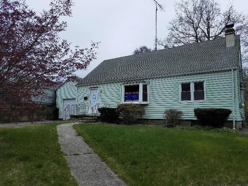 In Milford Connecticut For - Front 8 5