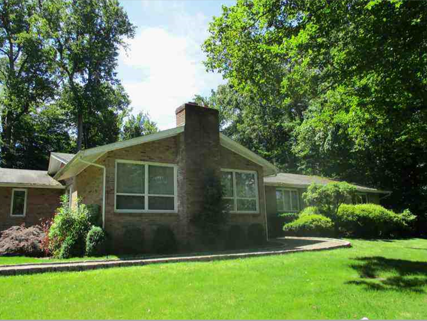 In Alpine NJ - In Alpine Nj Hillside1